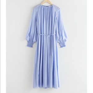 EUC Balloon sleeve midi dress